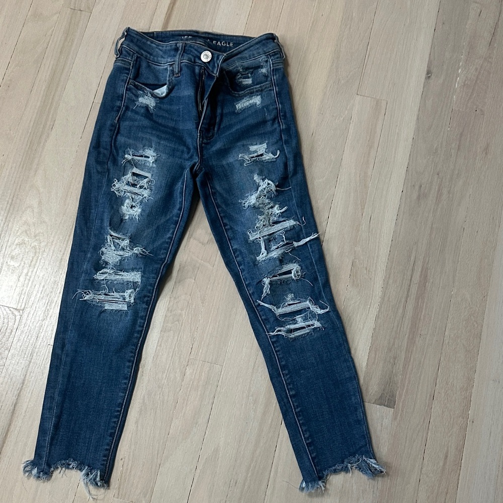 American Eagle Outfitters Women's Ripped Dark Blue Skinny Jeans